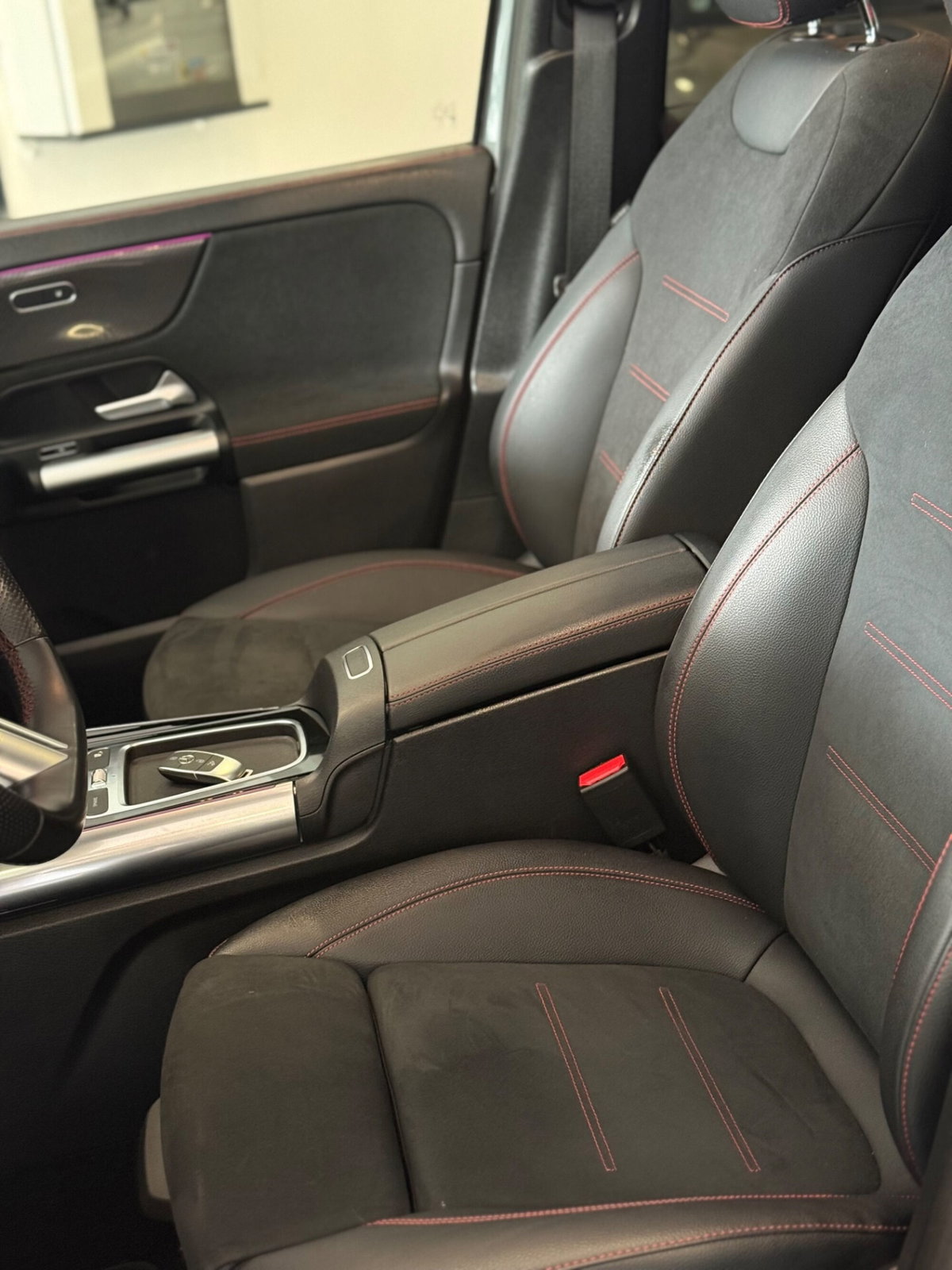 Mercedes-Benz GLA SUV 200 d AMG Line Premium Plus 4matic auto (11)