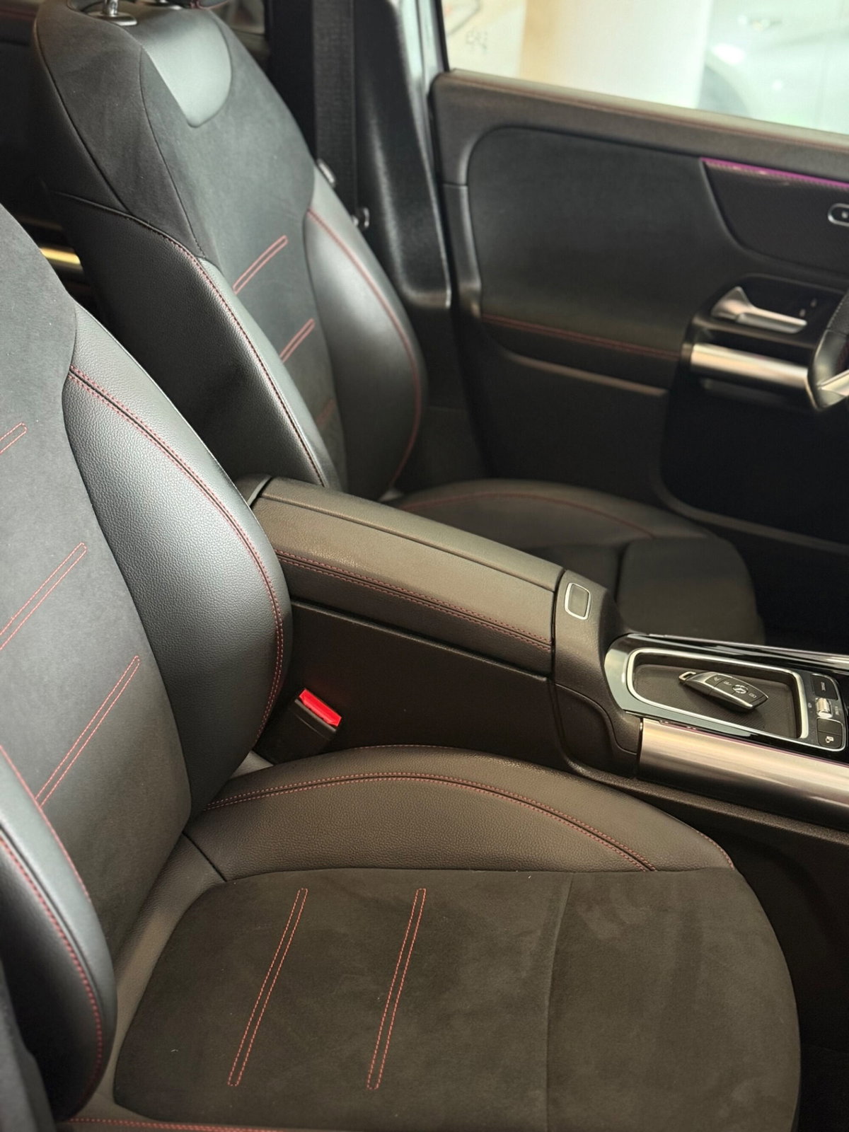 Mercedes-Benz GLA SUV 200 d AMG Line Premium Plus 4matic auto (14)