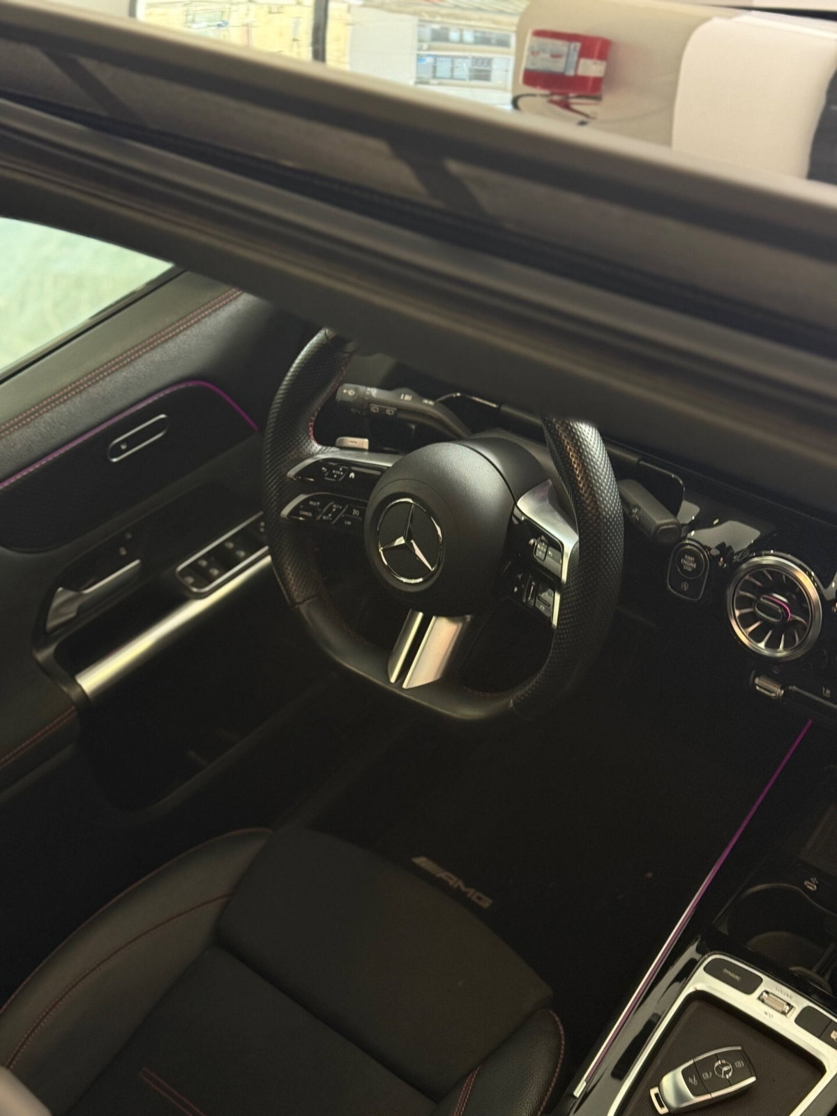 Mercedes-Benz GLA SUV 200 d AMG Line Premium Plus 4matic auto (17)