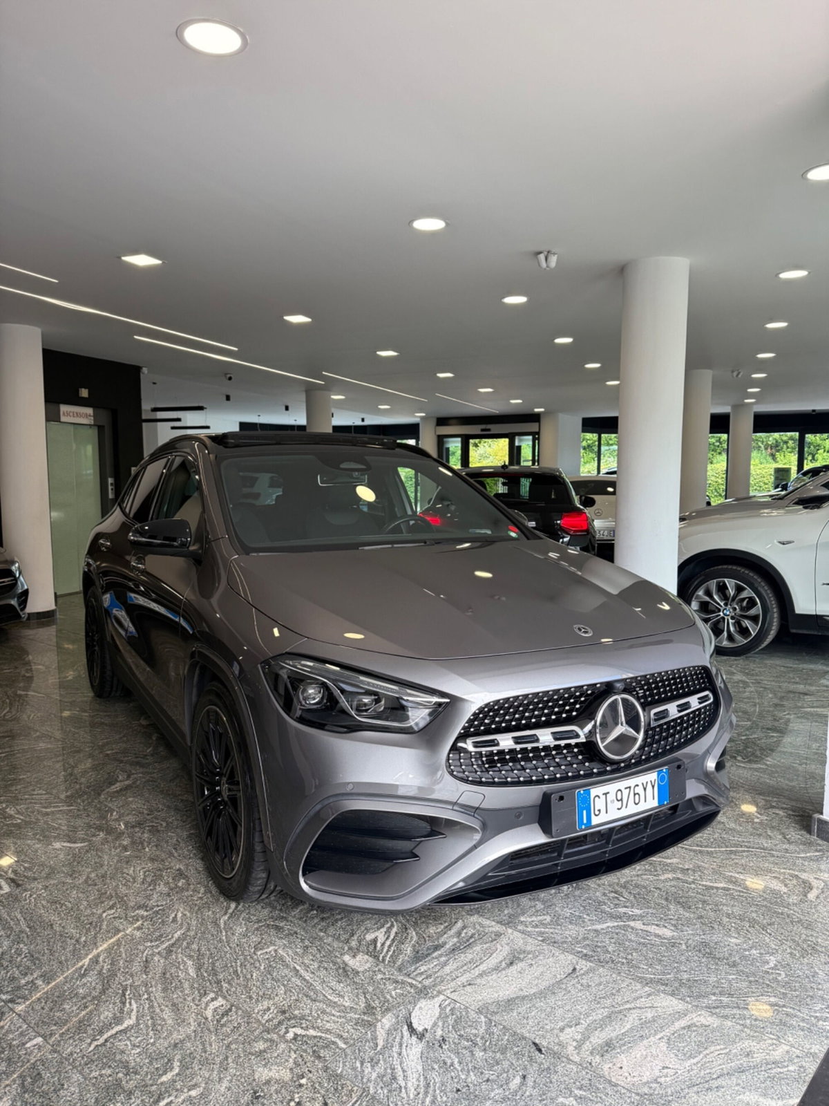 Mercedes-Benz GLA SUV 200 d AMG Line Premium Plus 4matic auto (5)