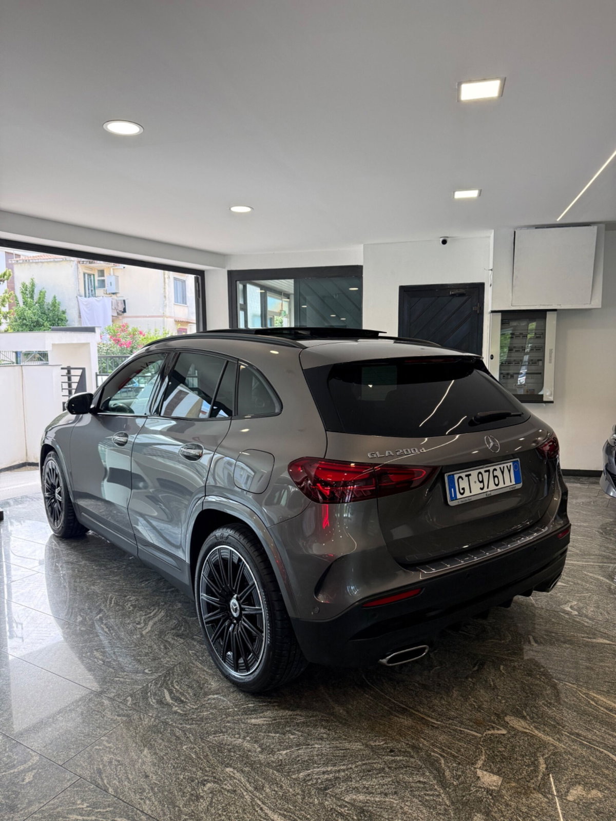 Mercedes-Benz GLA SUV 200 d AMG Line Premium Plus 4matic auto (6)
