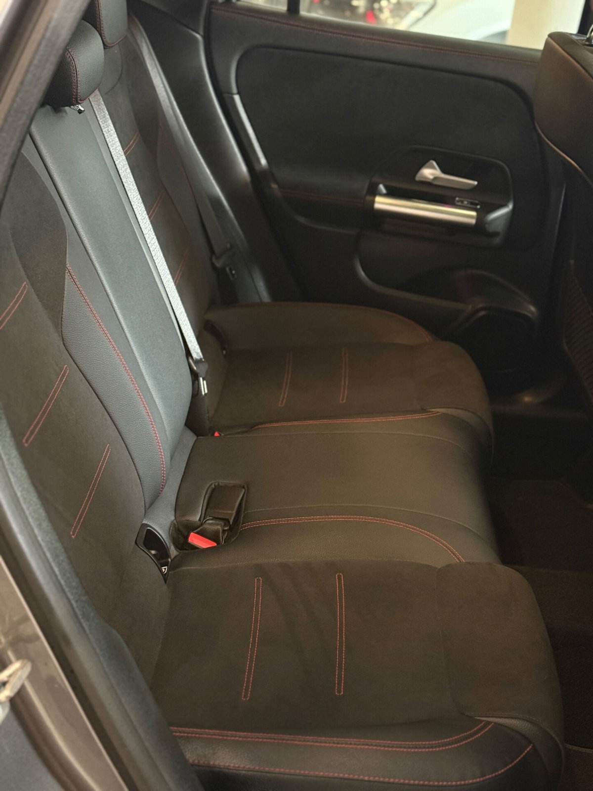 Mercedes-Benz GLA SUV 200 d AMG Line Premium Plus 4matic auto (9)