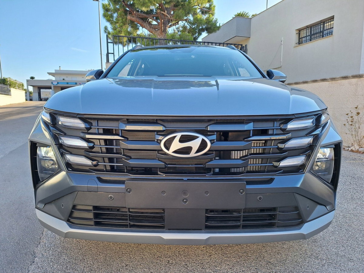 Hyundai Tucson 1.6 t-gdi Xtech 2wd mt (3)