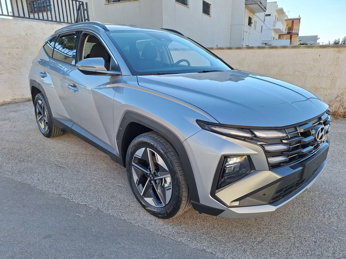 Hyundai Tucson 1.6 t-gdi Xtech 2wd mt (8)