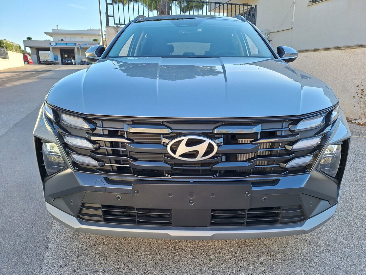 Hyundai Tucson 1.6 hev Xtech 2wd 239cv auto (2)