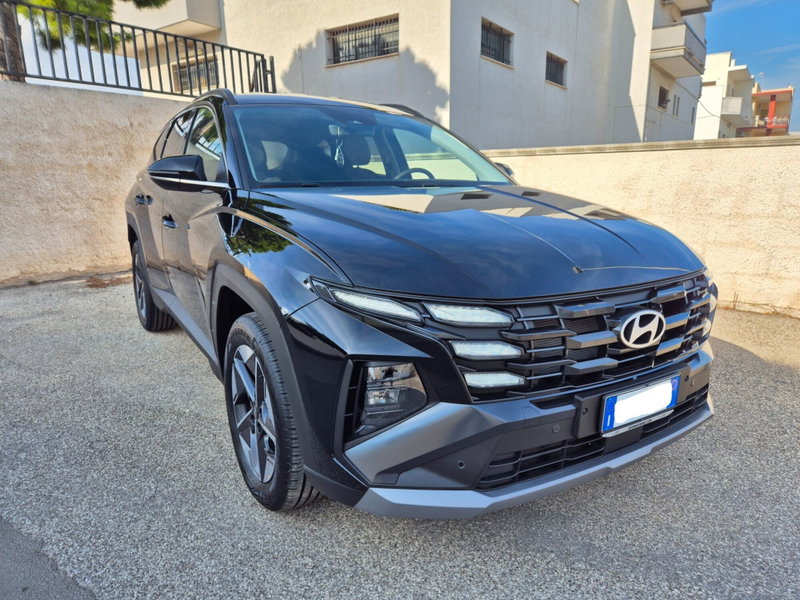 Hyundai Tucson 1.6 hev Business 4wd 239cv auto