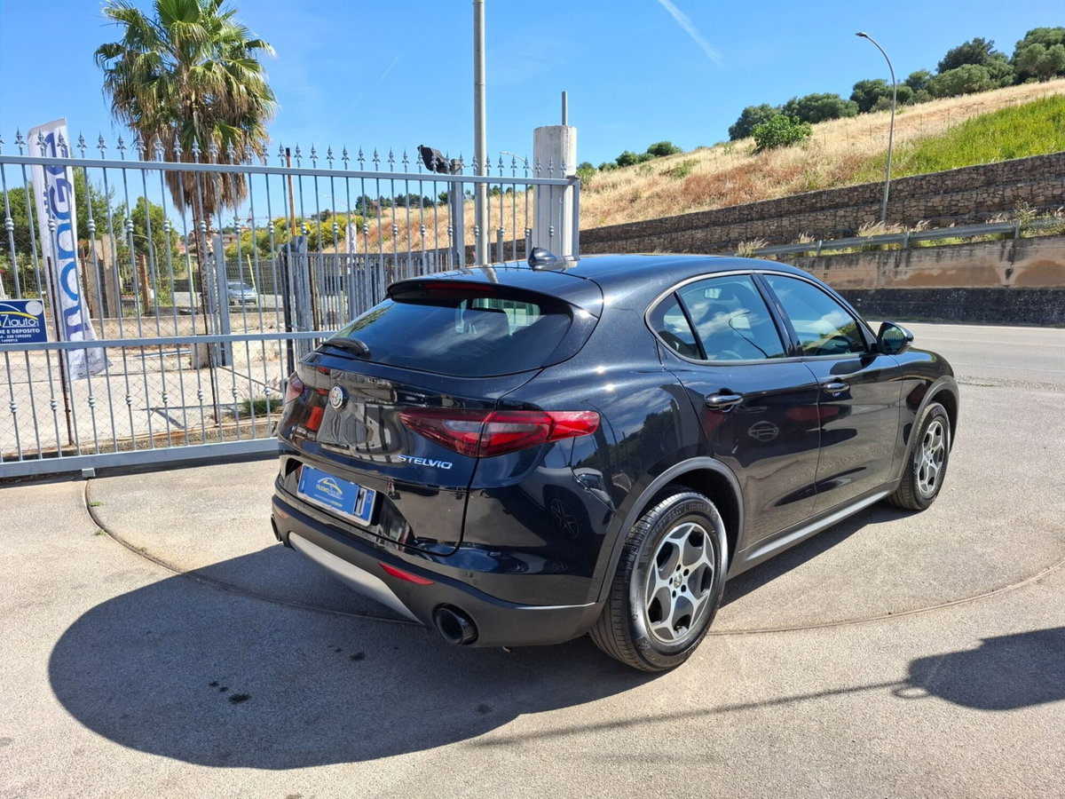 Alfa Romeo Stelvio Stelvio 2.2 Turbodiesel 190 CV AT8 Q4 Super Business (3)