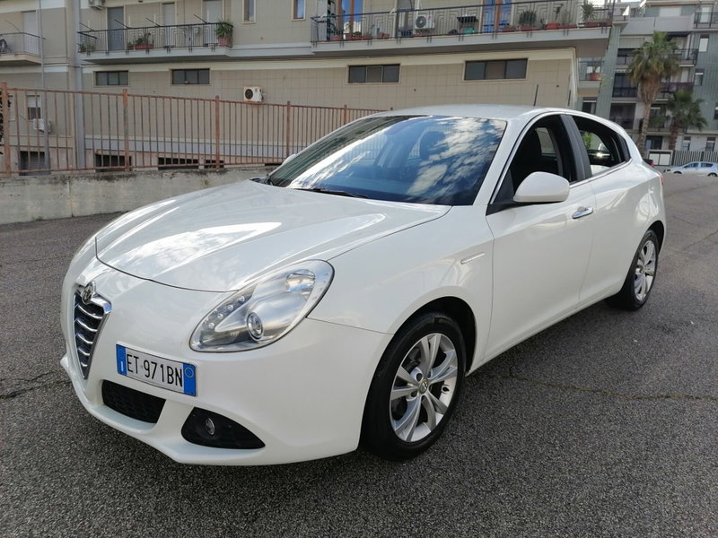 Alfa Romeo Giulietta 1.6 JTDm-2 Exclusive