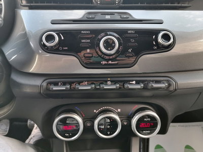 Alfa Romeo Giulietta 1.6 JTDm-2 Exclusive (15)