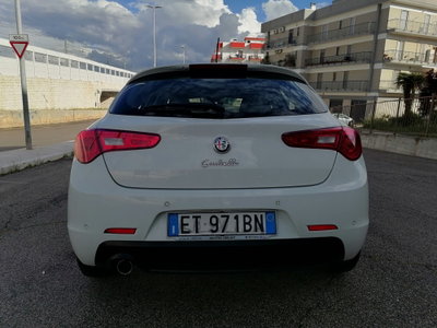 Alfa Romeo Giulietta 1.6 JTDm-2 Exclusive (6)