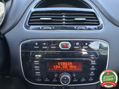 Fiat Punto 1.4 8V 5 porte Natural Power Street (13)