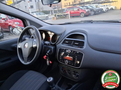 Fiat Punto 1.4 8V 5 porte Natural Power Street (9)