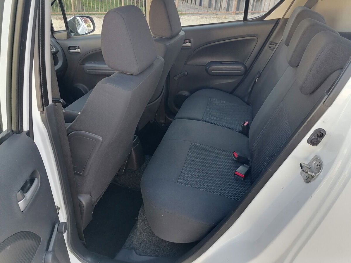 Suzuki Splash 1.0 VVT GL Style (12)
