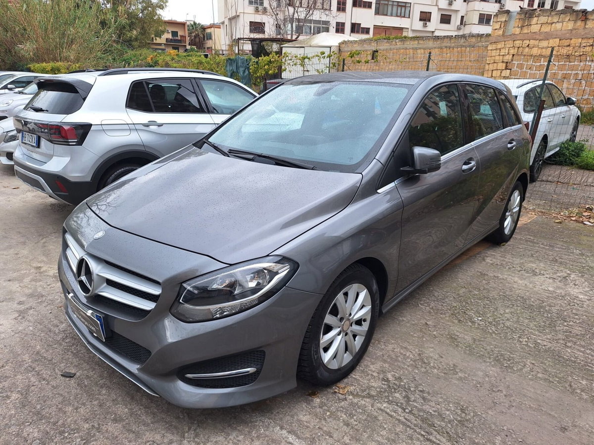 Mercedes-Benz Classe B 180 d Executive (4)