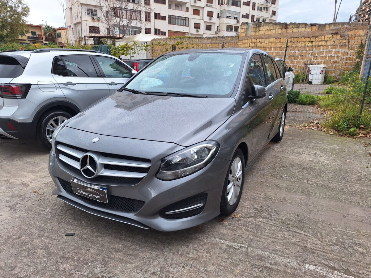 Mercedes-Benz Classe B 180 d Executive (6)