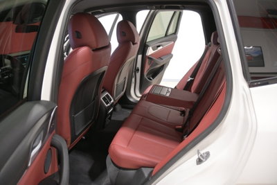 BMW X3 sDrive18d 48V Msport (10)