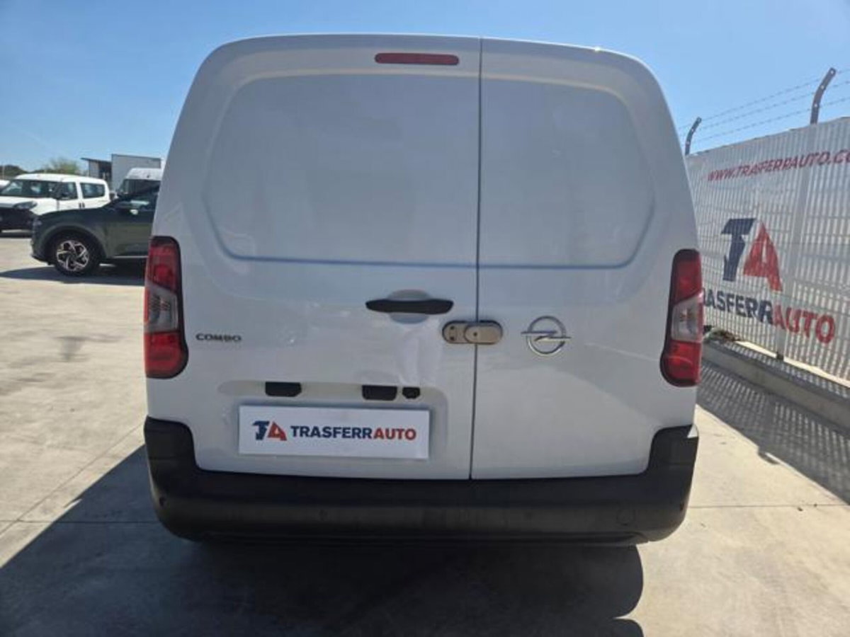 Opel Combo Furgone Cargo 1.5 Diesel 100CV PC 650kg Edition (4)