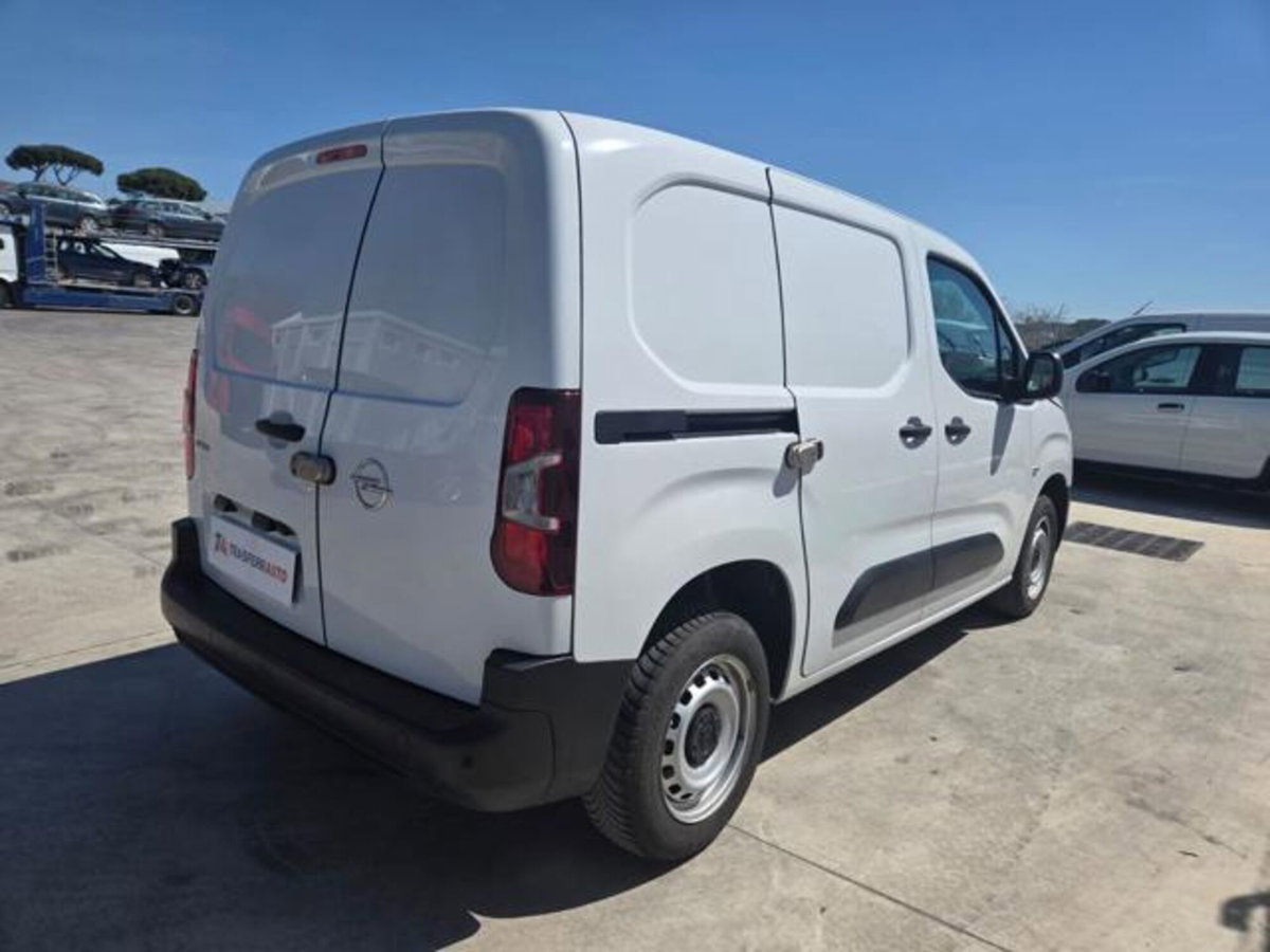 Opel Combo Furgone Cargo 1.5 Diesel 100CV PC 650kg Edition (5)