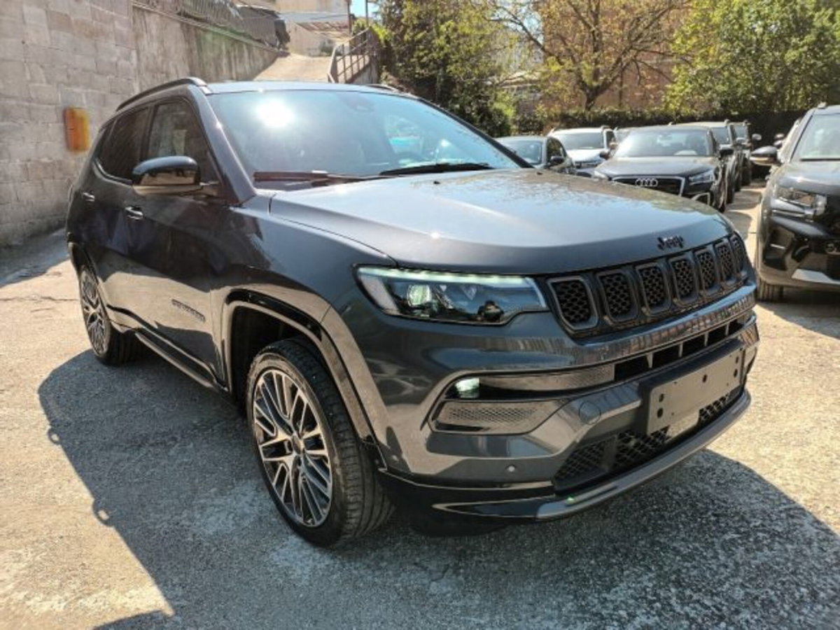 Jeep Compass 1.5 turbo t4 mhev Summit 2wd 130cv dct (2)