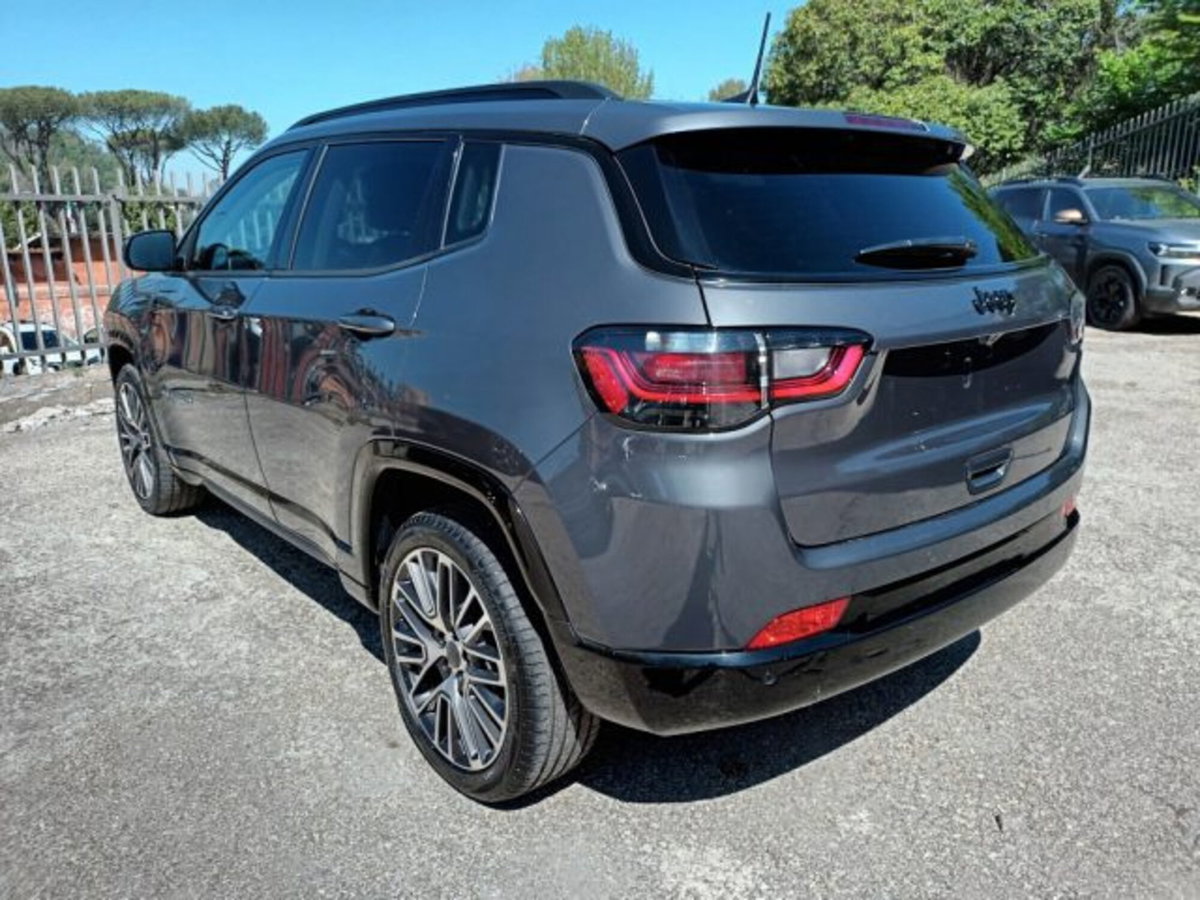 Jeep Compass 1.5 turbo t4 mhev Summit 2wd 130cv dct (3)
