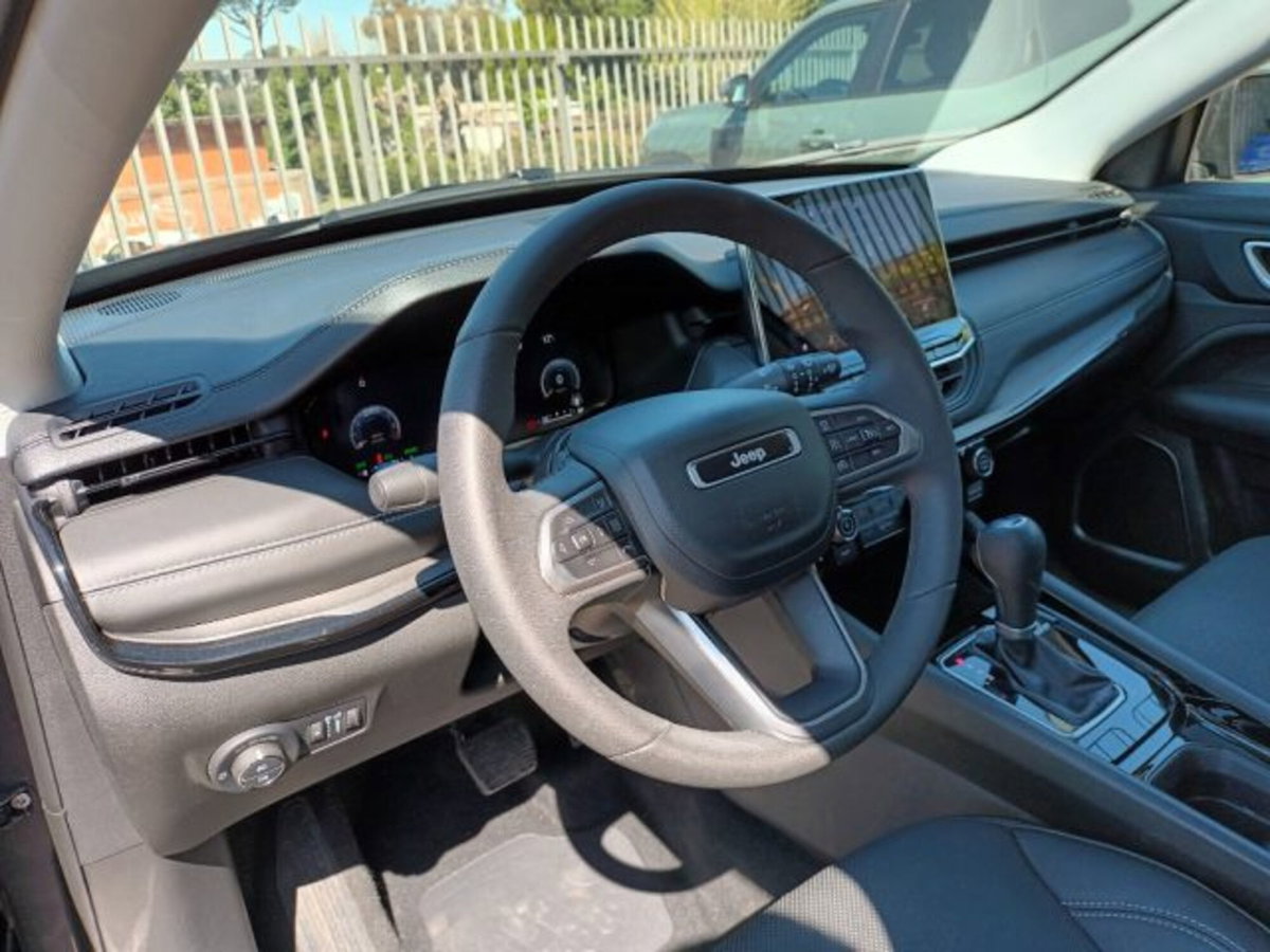 Jeep Compass 1.5 turbo t4 mhev Summit 2wd 130cv dct (8)