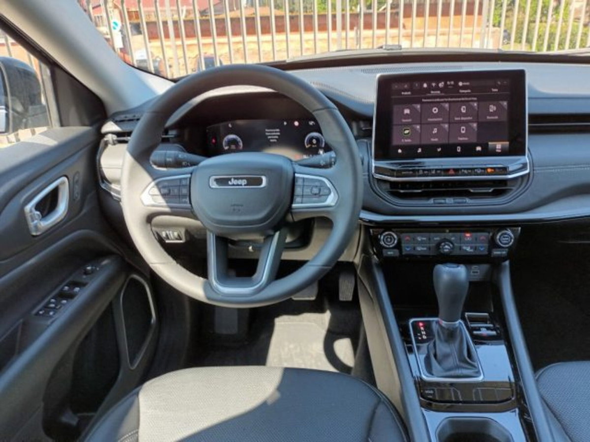 Jeep Compass 1.5 turbo t4 mhev Summit 2wd 130cv dct (9)