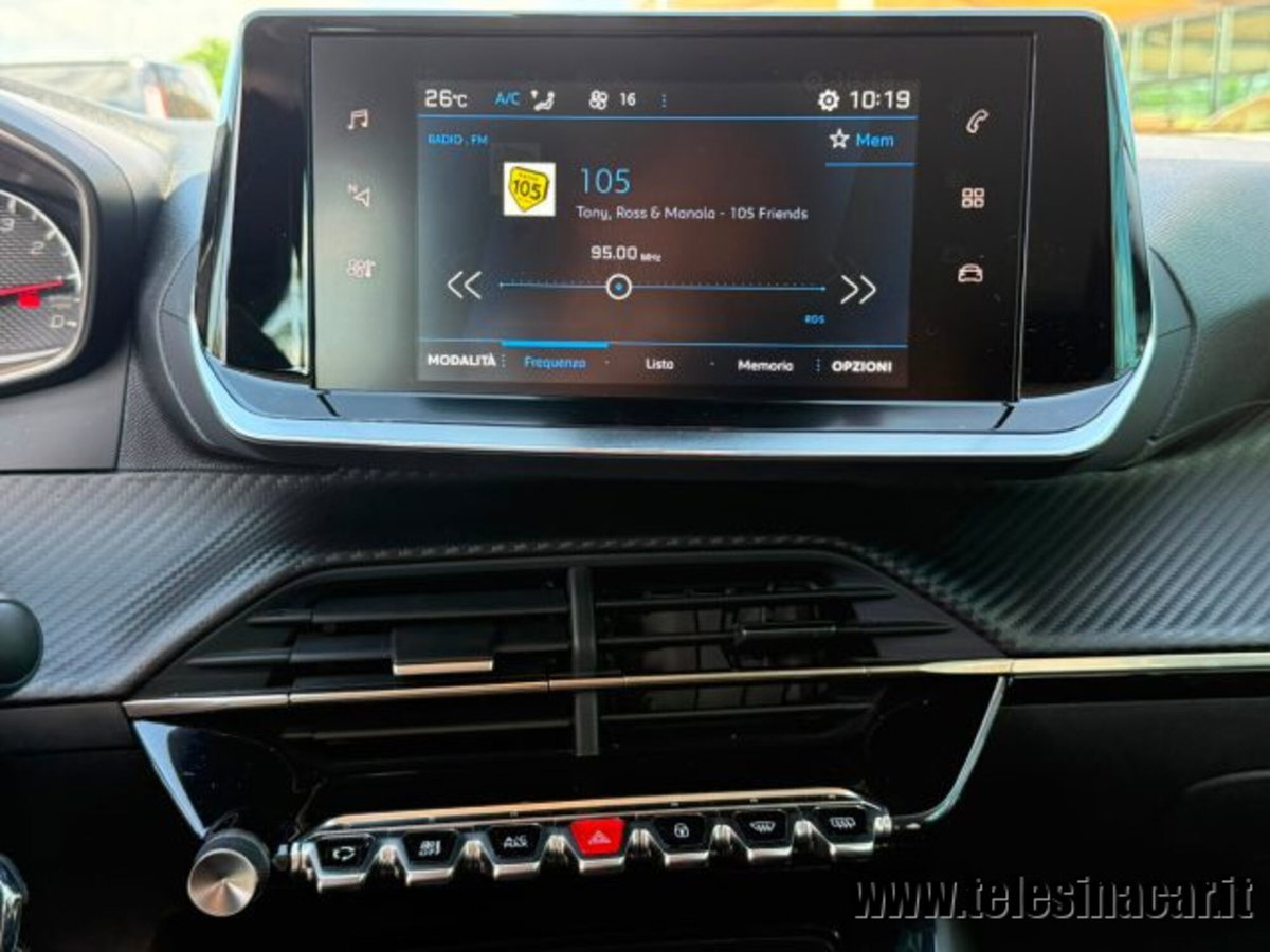 Peugeot 2008 PureTech 100 S&S Active Pack (15)