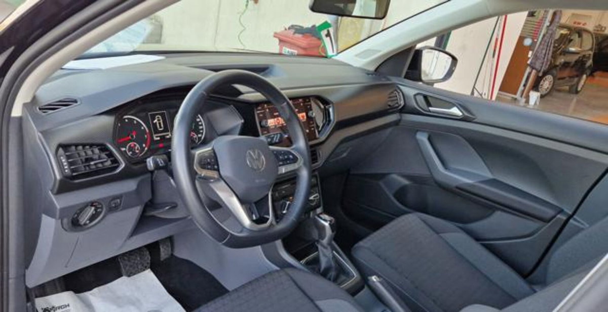 Volkswagen T-Cross 1.0 TSI Style BMT (3)