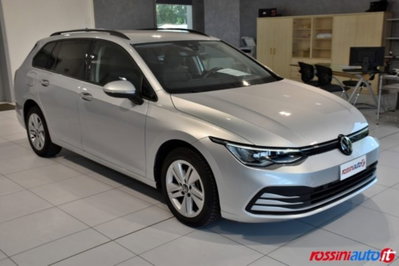 Volkswagen Golf Variant 2.0 TDI SCR DSG Life (7)