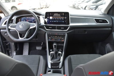 Volkswagen T-Roc 1.5 tsi Style dsg (10)