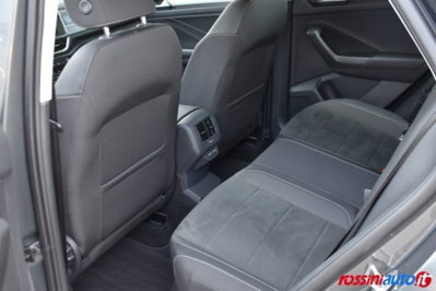 Volkswagen T-Roc 1.5 tsi Style dsg (12)