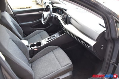 Volkswagen Golf 1.5 eTSI 130 CV EVO ACT DSG Life (14)