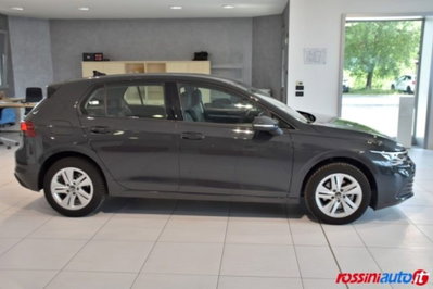 Volkswagen Golf 1.5 eTSI 130 CV EVO ACT DSG Life (6)