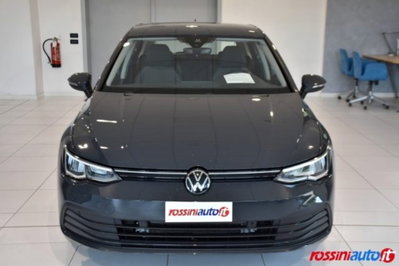 Volkswagen Golf 1.5 eTSI 130 CV EVO ACT DSG Life (8)