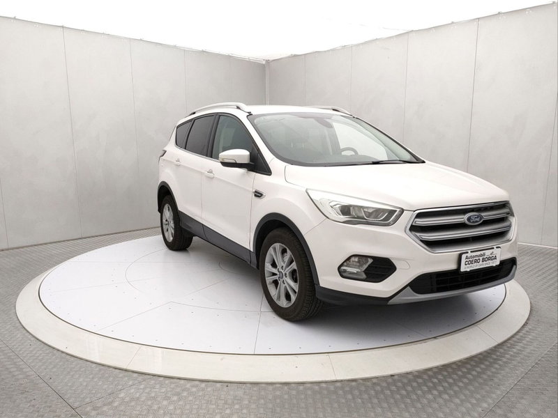 Ford Kuga 1.5 TDCI 120 CV S&S 2WD Powershift Titanium Business