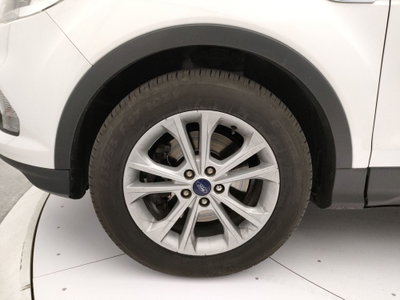 Ford Kuga 1.5 TDCI 120 CV S&S 2WD Powershift Titanium Business (10)