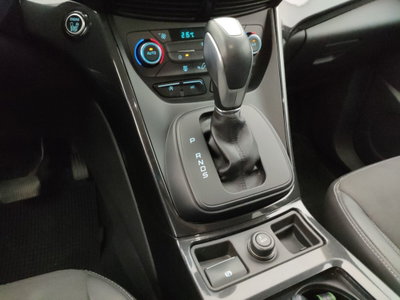 Ford Kuga 1.5 TDCI 120 CV S&S 2WD Powershift Titanium Business (13)
