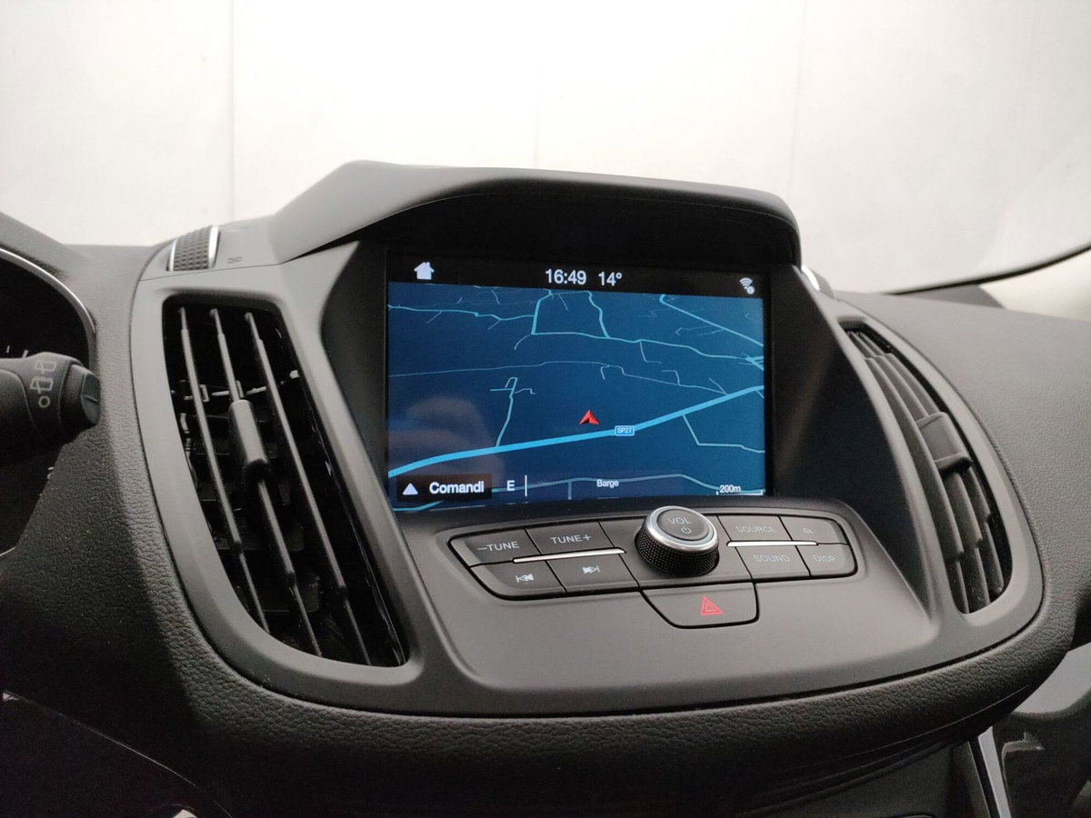 Ford Kuga 1.5 TDCI 120 CV S&S 2WD Powershift Titanium Business (15)