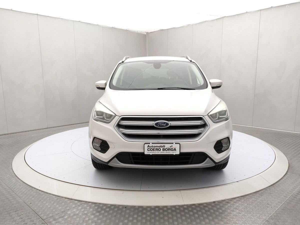 Ford Kuga 1.5 TDCI 120 CV S&S 2WD Powershift Titanium Business (2)
