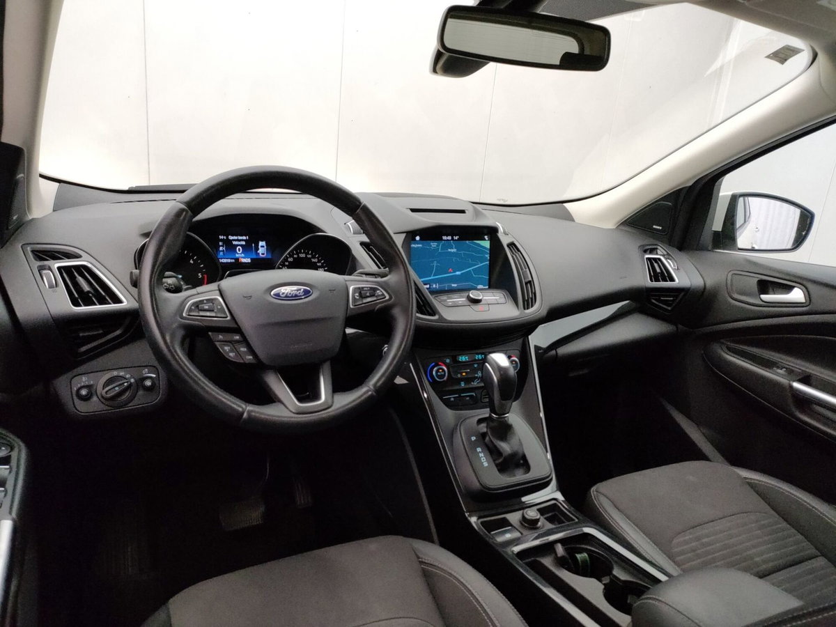 Ford Kuga 1.5 TDCI 120 CV S&S 2WD Powershift Titanium Business (9)
