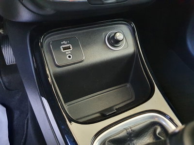 Jeep Compass 1.6 Multijet II 2WD Limited (17)