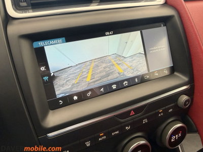 Jaguar E-Pace 2.0D 240 CV AWD aut. HSE (17)