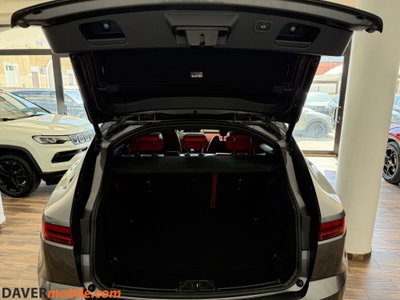 Jaguar E-Pace 2.0D 240 CV AWD aut. HSE (7)