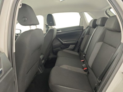 Volkswagen Polo 1.0 tsi Life 95cv (11)