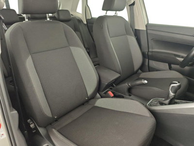 Volkswagen Polo 1.0 tsi Life 95cv (13)