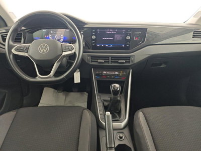 Volkswagen Polo 1.0 tsi Life 95cv (16)