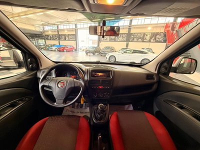Fiat Doblò 1.4 T-Jet 16V Natural Power Easy (15)