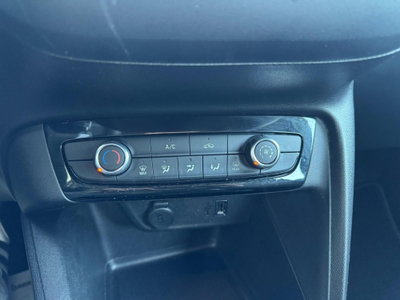 Opel Corsa 1.2 Corsa s&s 75cv (14)