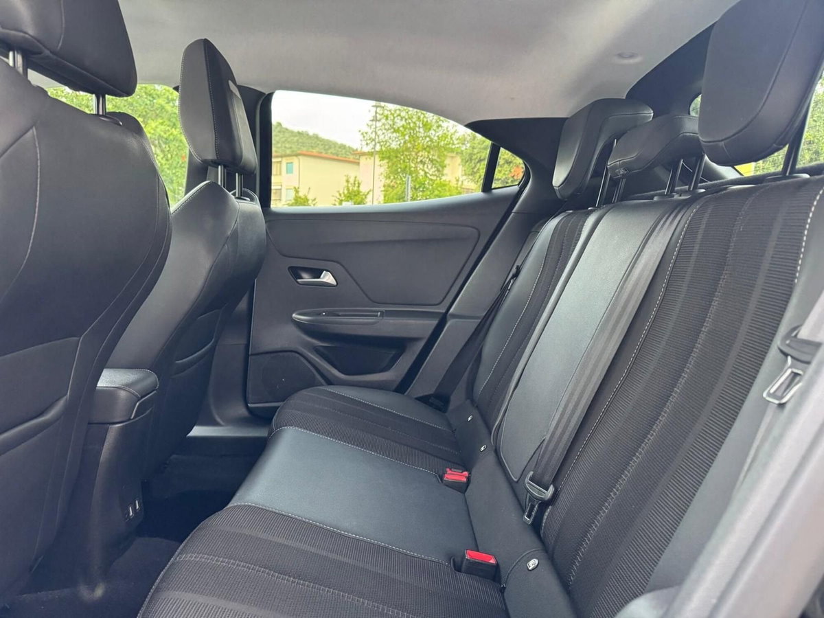 Opel Mokka 1.2 Turbo Elegance (9)