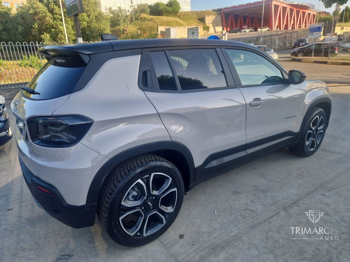 Jeep Avenger 1.2 turbo Summit fwd 100cv (5)